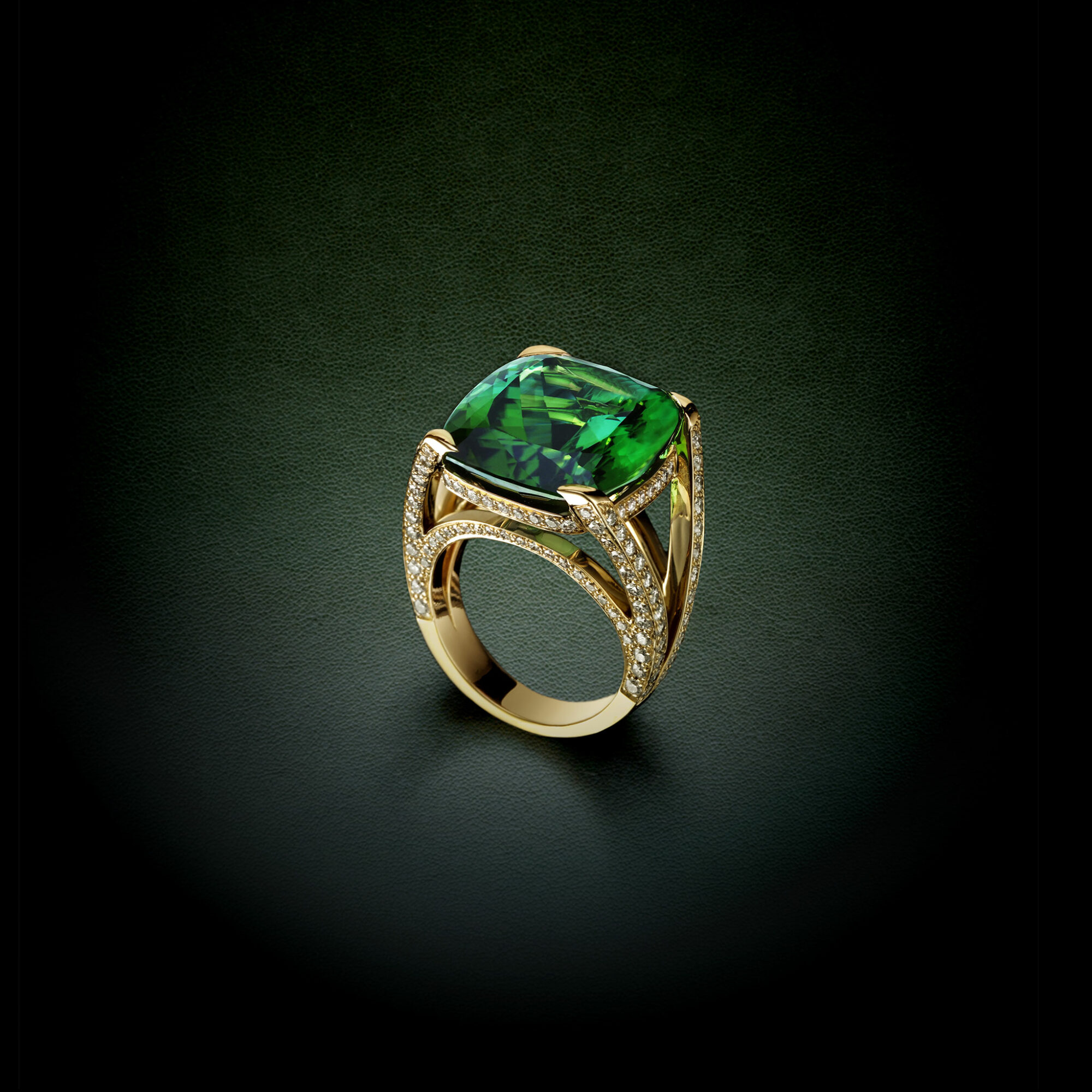 Bague COCKTAIL diamants et tourmaline verte de Namibie