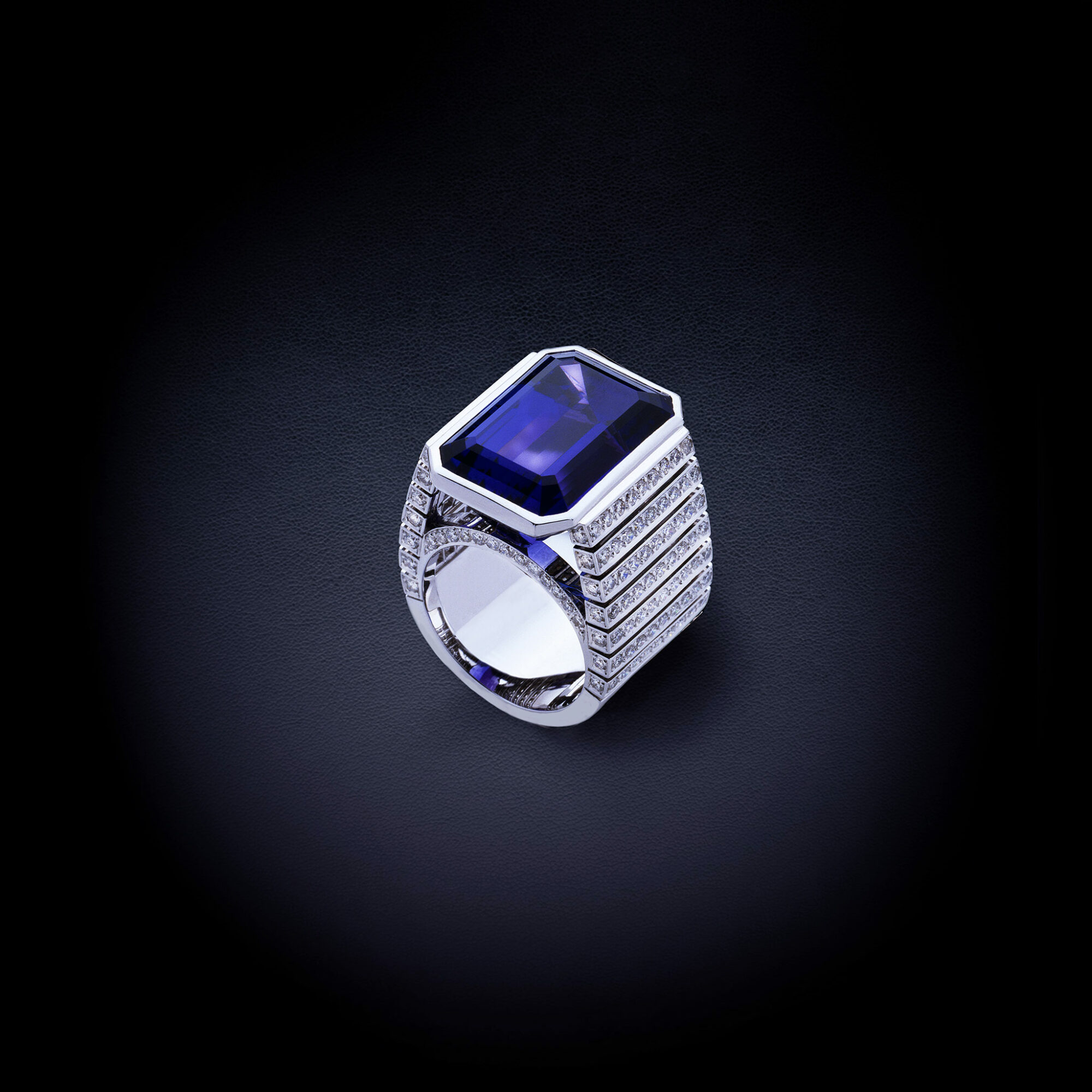 Ring NEPTUNE