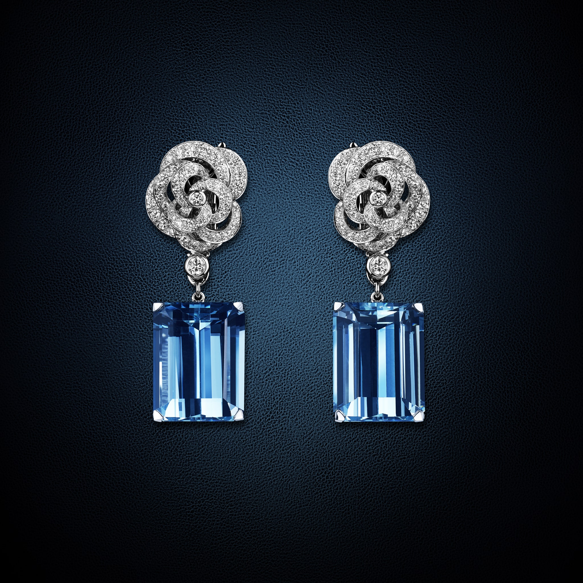 Earrings CONCERTO diamonds and Aqua-Marine